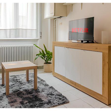 Free Parking - 5 Min By Walk From City Center Комо Экстерьер фото