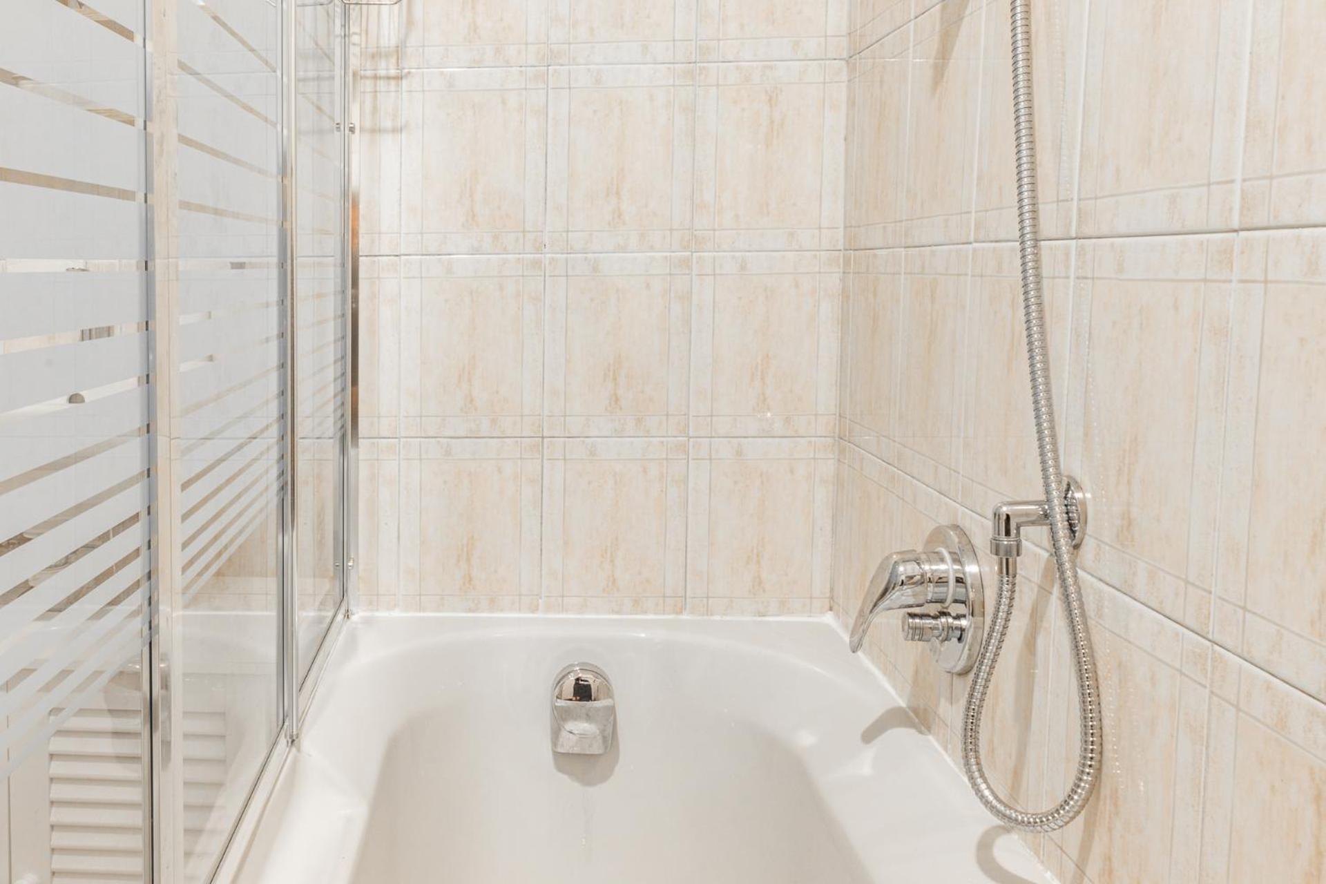 Free Parking - 5 Min By Walk From City Center Комо Экстерьер фото